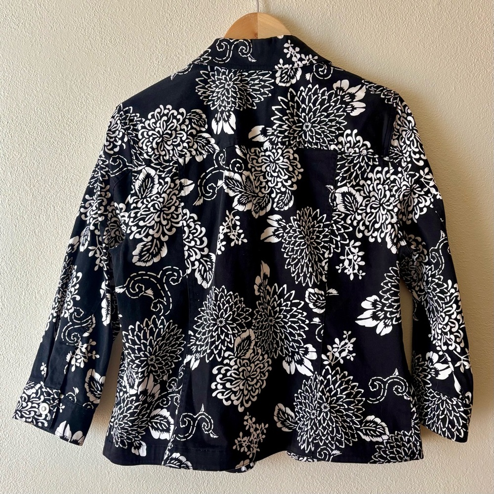 Ruby Rd. Black & White floral print jacket‎ cotton blend - Picture 5 of 7
